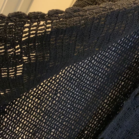 Hand crocheted Vest Size S NWT - Picture 10 of 11